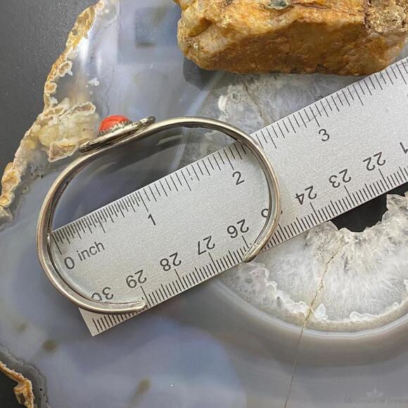 Vintage Native American Silver Oval Coral Decorated Bracelet For Women - Picture 9 of 10